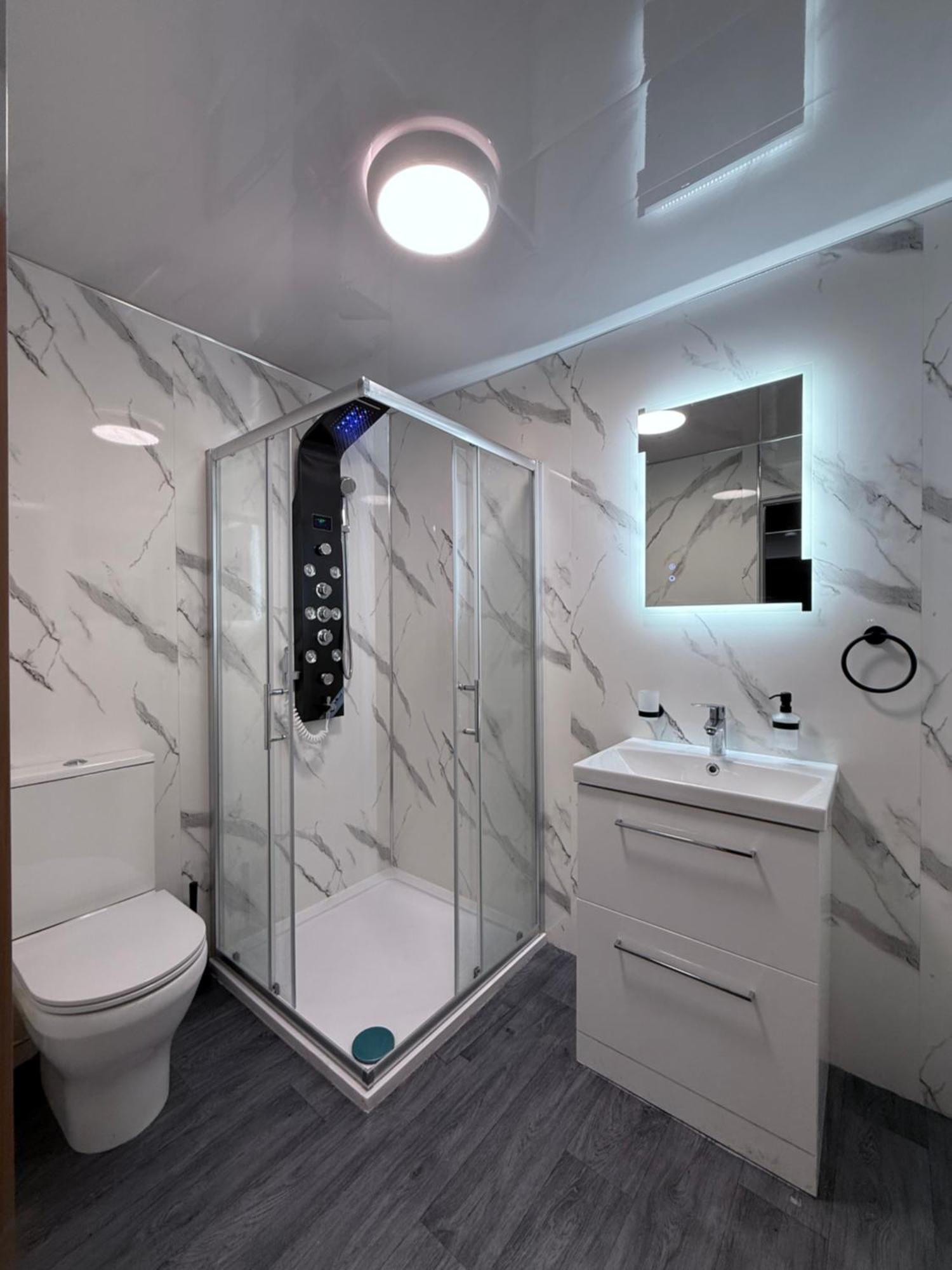 Birmingham City Centre- 9 Bed House With Free Parking Esterno foto